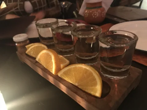 メスカルのショット